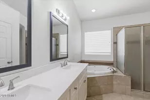 1028 N Columbus Dr, Gilbert, AZ 85234 - Photo 19