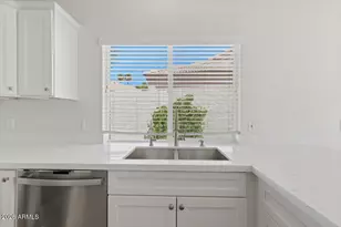 1028 N Columbus Dr, Gilbert, AZ 85234 - Photo 31