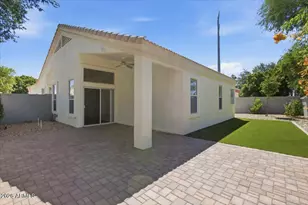 1028 N Columbus Dr, Gilbert, AZ 85234 - Photo 43