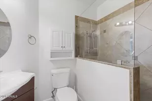 1028 N Columbus Dr, Gilbert, AZ 85234 - Photo 25