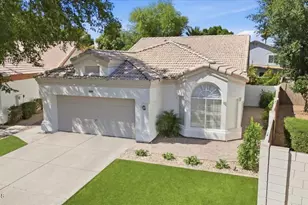1028 N Columbus Dr, Gilbert, AZ 85234 - Photo 3