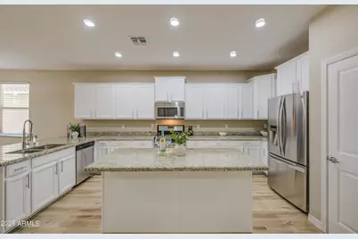 18167 W Hatcher Road, Waddell, AZ 85355 - Photo 5