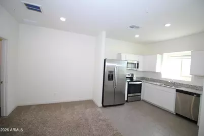 2215 W Harmont Drive, Phoenix, AZ 85021 - Photo 11