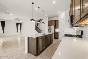 1740 E Northwood Dr, Phoenix, AZ 85024 - Photo 37
