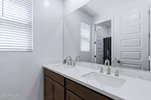1740 E Northwood Dr, Phoenix, AZ 85024 - Photo 23