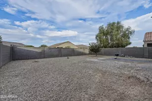 16937 N Rosa Dr, Maricopa, AZ 85138 - Photo 33
