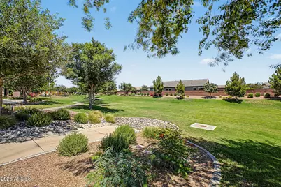 1360 W Joshua Tree Avenue, San Tan Valley, AZ 85140 - Photo 39