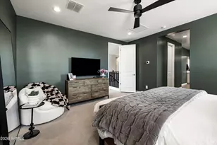 2046 East Charlotte Dr, Phoenix, AZ 85024 - Photo 21