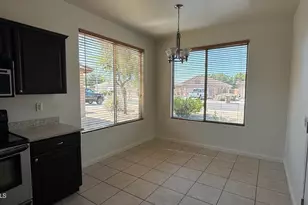 8146 W Clara Ln, Peoria, AZ 85382 - Photo 7