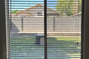 8146 W Clara Ln, Peoria, AZ 85382 - Photo 11