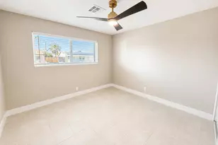 3429 W Aster Dr, Phoenix, AZ 85029 - Photo 7