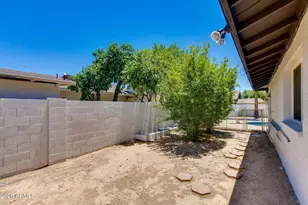 3351 E Desert Cove Ave, Phoenix, AZ 85028 - Photo 33