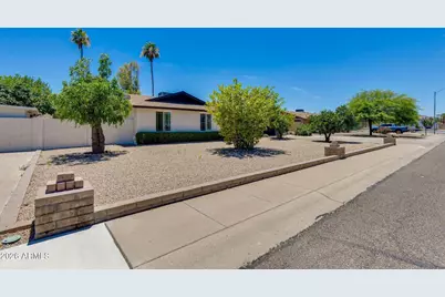 3351 E Desert Cove Avenue, Phoenix, AZ 85028 - Photo 3
