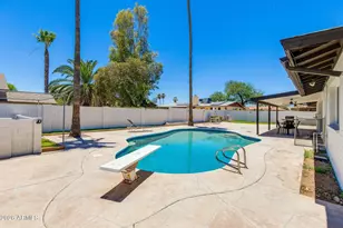 3351 E Desert Cove Ave, Phoenix, AZ 85028 - Photo 29