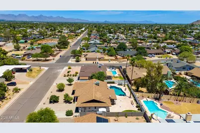 3351 E Desert Cove Avenue, Phoenix, AZ 85028 - Photo 41