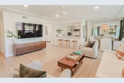 5219 N 24th Street #104, Phoenix, AZ 85016 - Photo 1