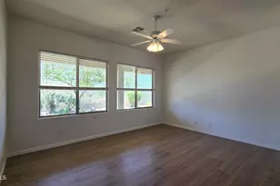 10335 E Rosemary Ln, Scottsdale, AZ 85255 - Photo 7