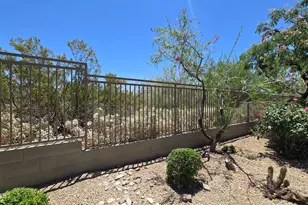 10335 E Rosemary Ln, Scottsdale, AZ 85255 - Photo 33