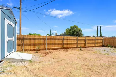 301 W Busby Drive, Sierra Vista, AZ 85635 - Photo 5