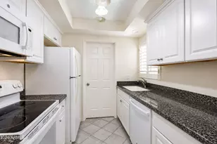 1141 E Beryl Ave, Phoenix, AZ 85020 - Photo 13