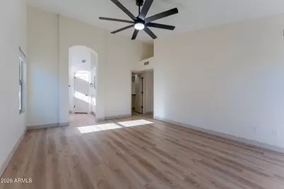 9935 W Irma Lane, Peoria, AZ 85382 - Photo 7