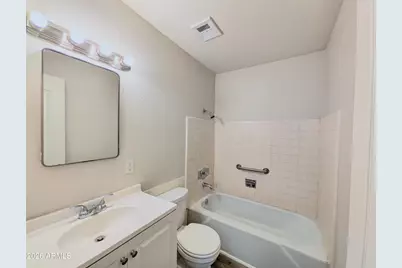 1926 N Macdonald --, Mesa, AZ 85201 - Photo 11
