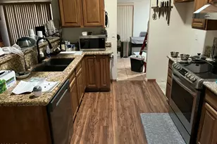 6252 E Portia St, Mesa, AZ 85215 - Photo 7