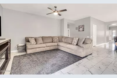 10865 E Sentiero Avenue, Mesa, AZ 85212 - Photo 9
