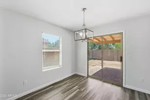 15749 W Watson Ln, Surprise, AZ 85379 - Photo 9