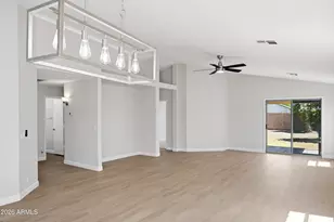 9239 W Cinnabar Ave, Peoria, AZ 85345 - Photo 3