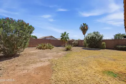 9239 W Cinnabar Avenue, Peoria, AZ 85345 - Photo 19