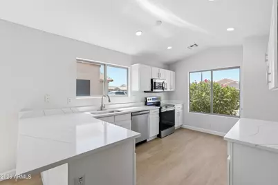 9239 W Cinnabar Avenue, Peoria, AZ 85345 - Photo 5