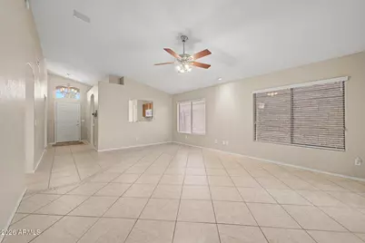 6602 W Desert Hollow Drive, Phoenix, AZ 85083 - Photo 9