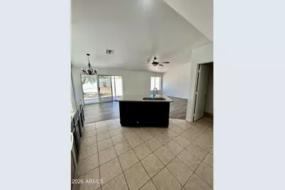 108 W Behrend Drive, Phoenix, AZ 85027 - Photo 5