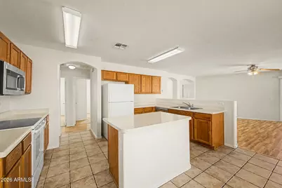2986 W Dancer Lane, San Tan Valley, AZ 85144 - Photo 7