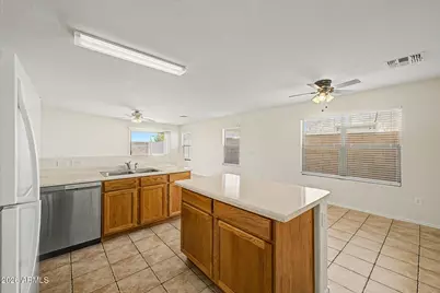 2986 W Dancer Lane, San Tan Valley, AZ 85144 - Photo 9