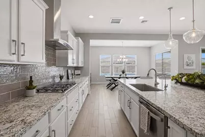 2573 E Mayberry Avenue, Gilbert, AZ 85297 - Photo 17