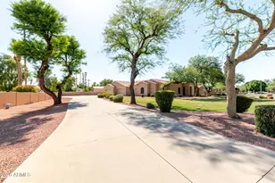 650 N Bullmoose Dr, Chandler, AZ 85224 - Photo 9