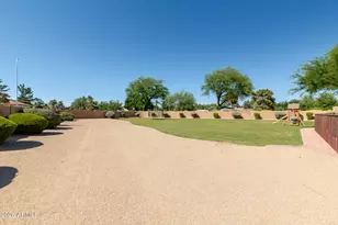 650 N Bullmoose Dr, Chandler, AZ 85224 - Photo 67