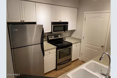 1701 E Colter Street #Unit 106, Phoenix, AZ 85016 - Photo 3