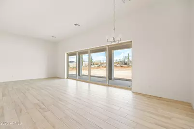 9195 W Limestone Mountain Drive, Casa Grande, AZ 85194 - Photo 11