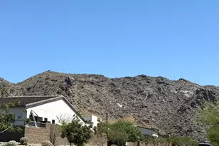 835 E Hopi Trail, Phoenix, AZ 85042 - Photo 23