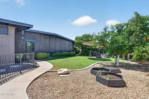 412 E Loyola Dr, Tempe, AZ 85282 - Photo 35