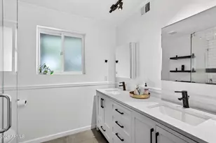 412 E Loyola Dr, Tempe, AZ 85282 - Photo 25