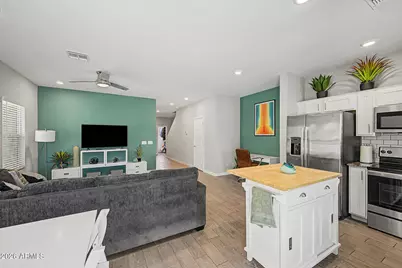8342 N 22nd Lane N, Phoenix, AZ 85021 - Photo 9