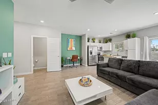 8342 N 22nd Ln N, Phoenix, AZ 85021 - Photo 3