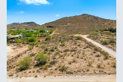 3451 W Irvine Road #-, Phoenix, AZ 85086 - Photo 15
