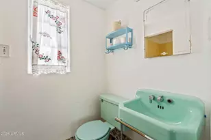34 W Pasadena Ave, Phoenix, AZ 85013 - Photo 15