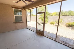 18840 W Mercer Ln, Surprise, AZ 85388 - Photo 37