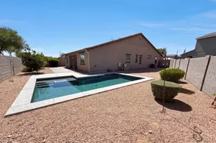 18840 W Mercer Ln, Surprise, AZ 85388 - Photo 5
